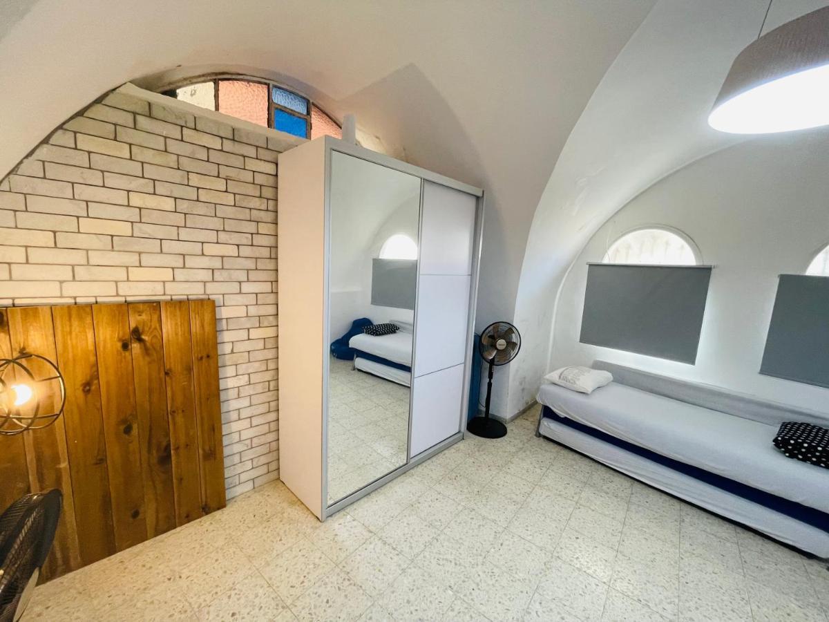 Zimmer In Old City Rosh Pinna Exteriör bild